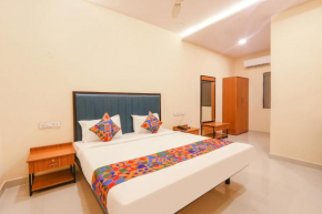 FabHotel Mint Park - Nr NMIMS College